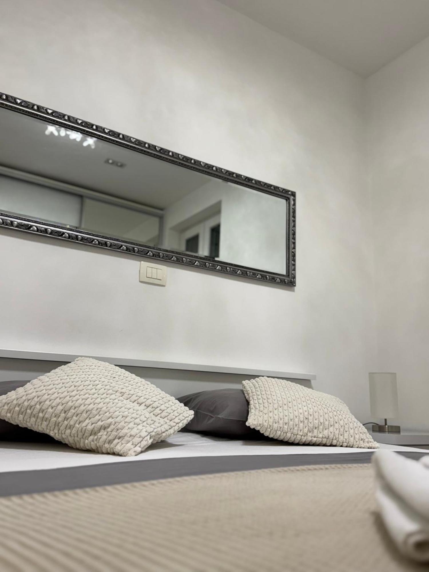 “jelin Dvor” 3+2, Bacvice, Apartment Split